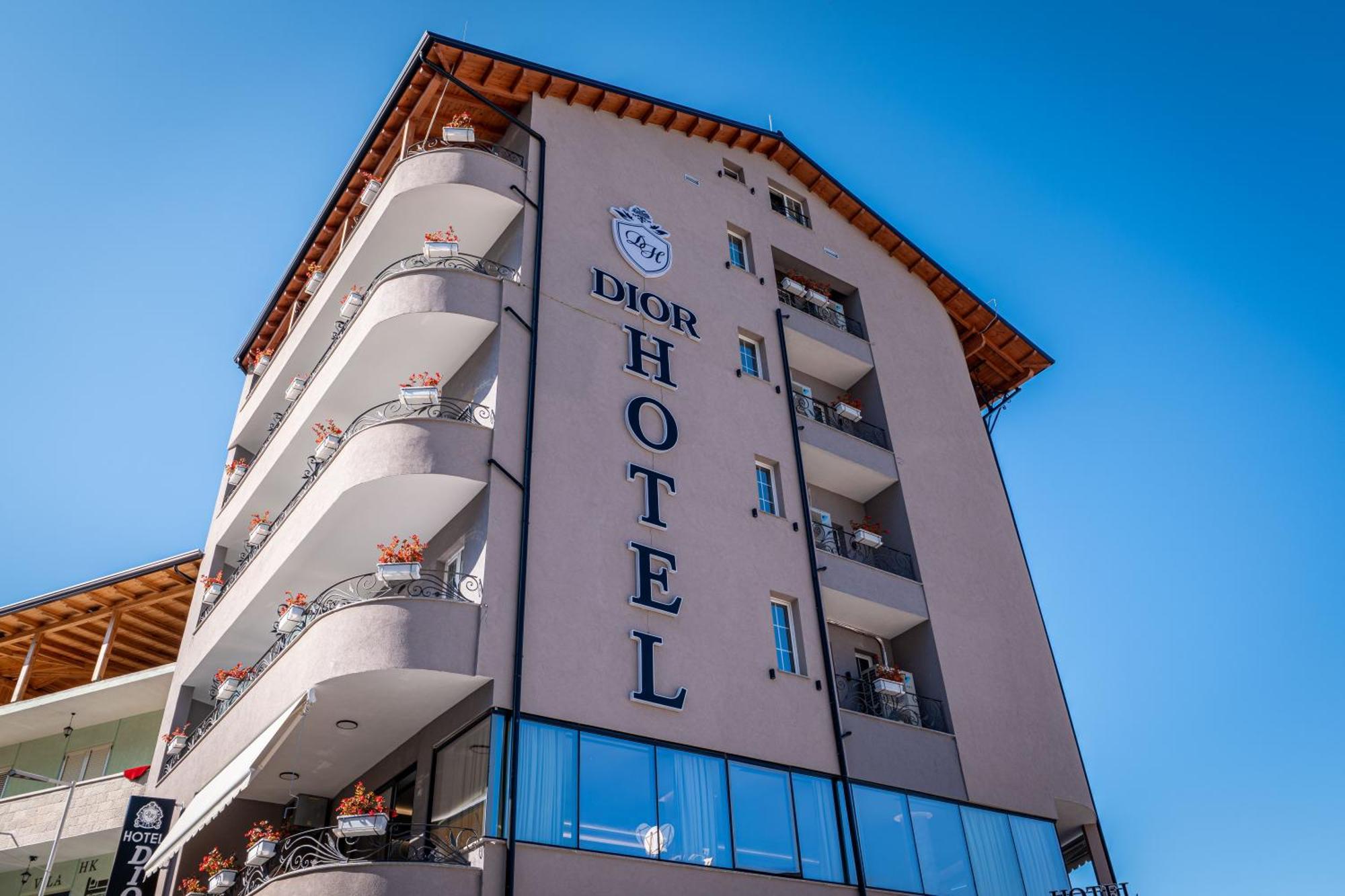 Hotel Dior กรูเยอ ภายนอก รูปภาพ