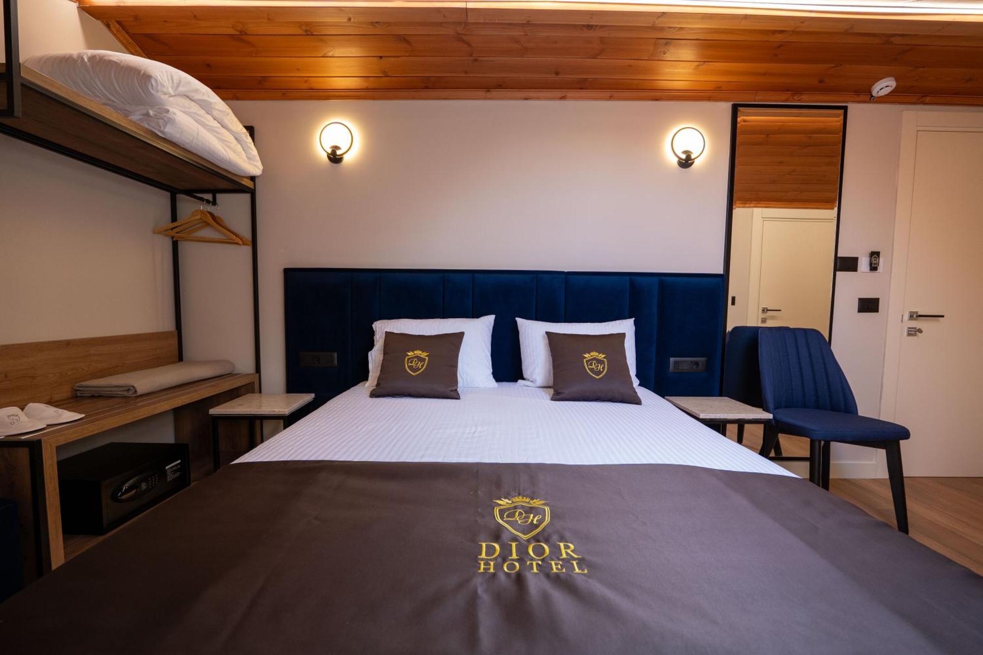 Hotel Dior กรูเยอ ภายนอก รูปภาพ
