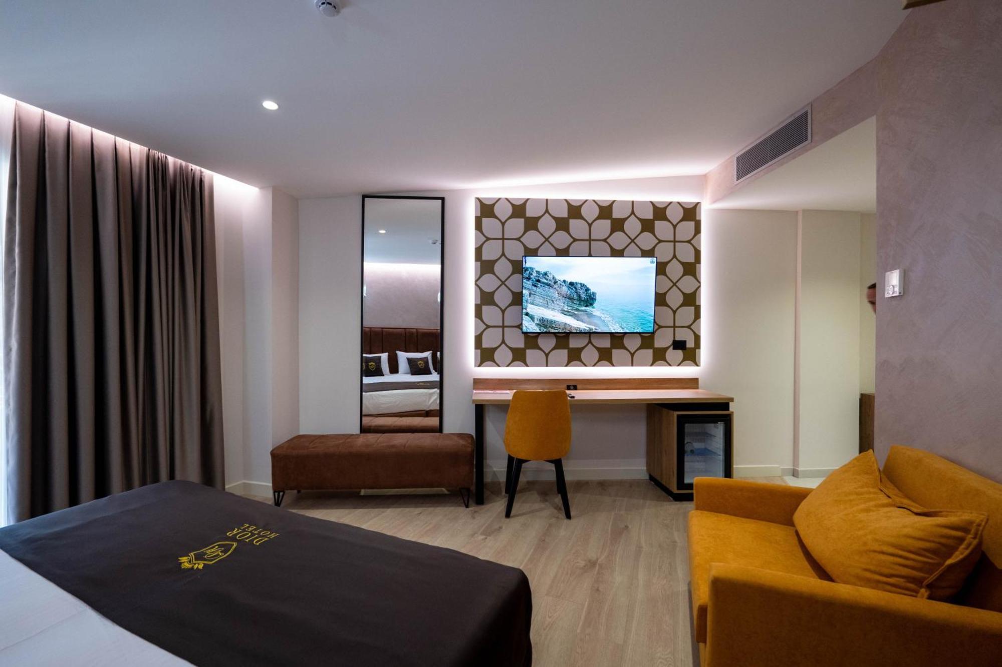 Hotel Dior กรูเยอ ภายนอก รูปภาพ